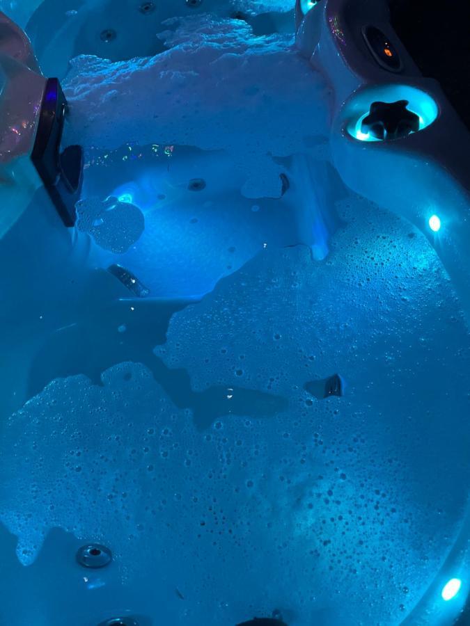 Bankhead Accommodation With Hot Tub Aberdeenshire Gamrie Экстерьер фото