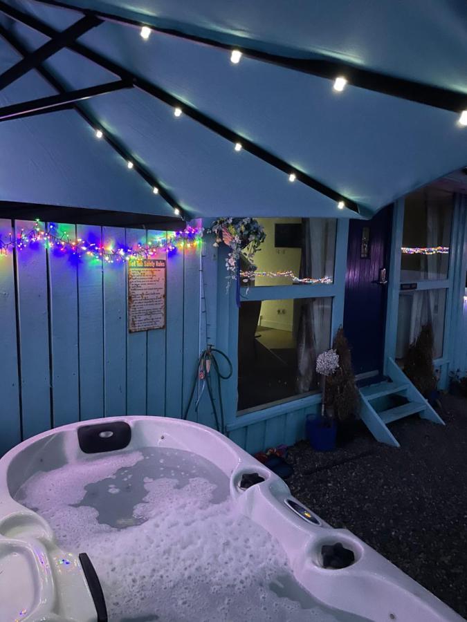 Bankhead Accommodation With Hot Tub Aberdeenshire Gamrie Экстерьер фото