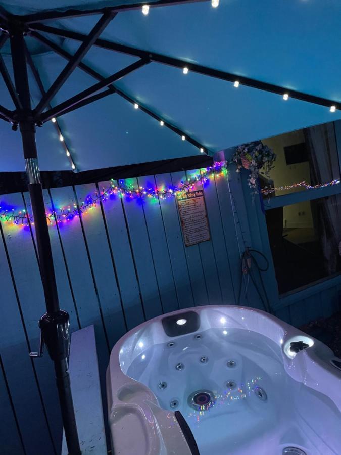 Bankhead Accommodation With Hot Tub Aberdeenshire Gamrie Экстерьер фото