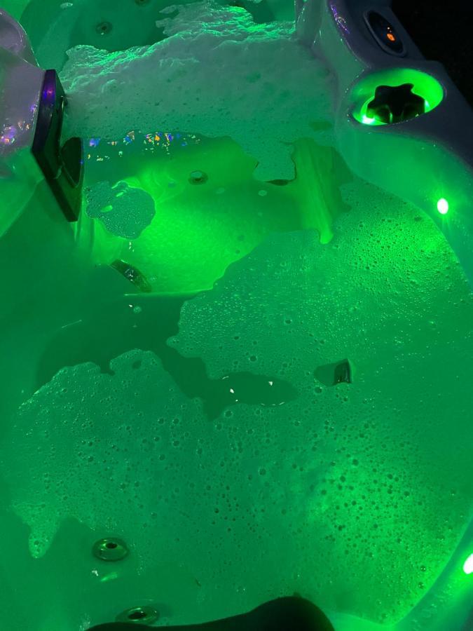 Bankhead Accommodation With Hot Tub Aberdeenshire Gamrie Экстерьер фото