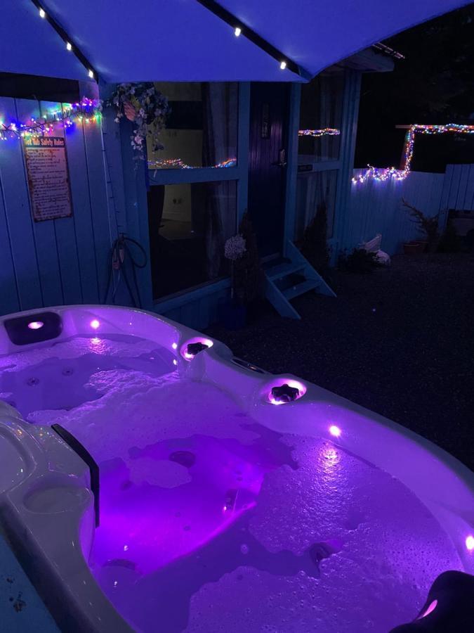 Bankhead Accommodation With Hot Tub Aberdeenshire Gamrie Экстерьер фото